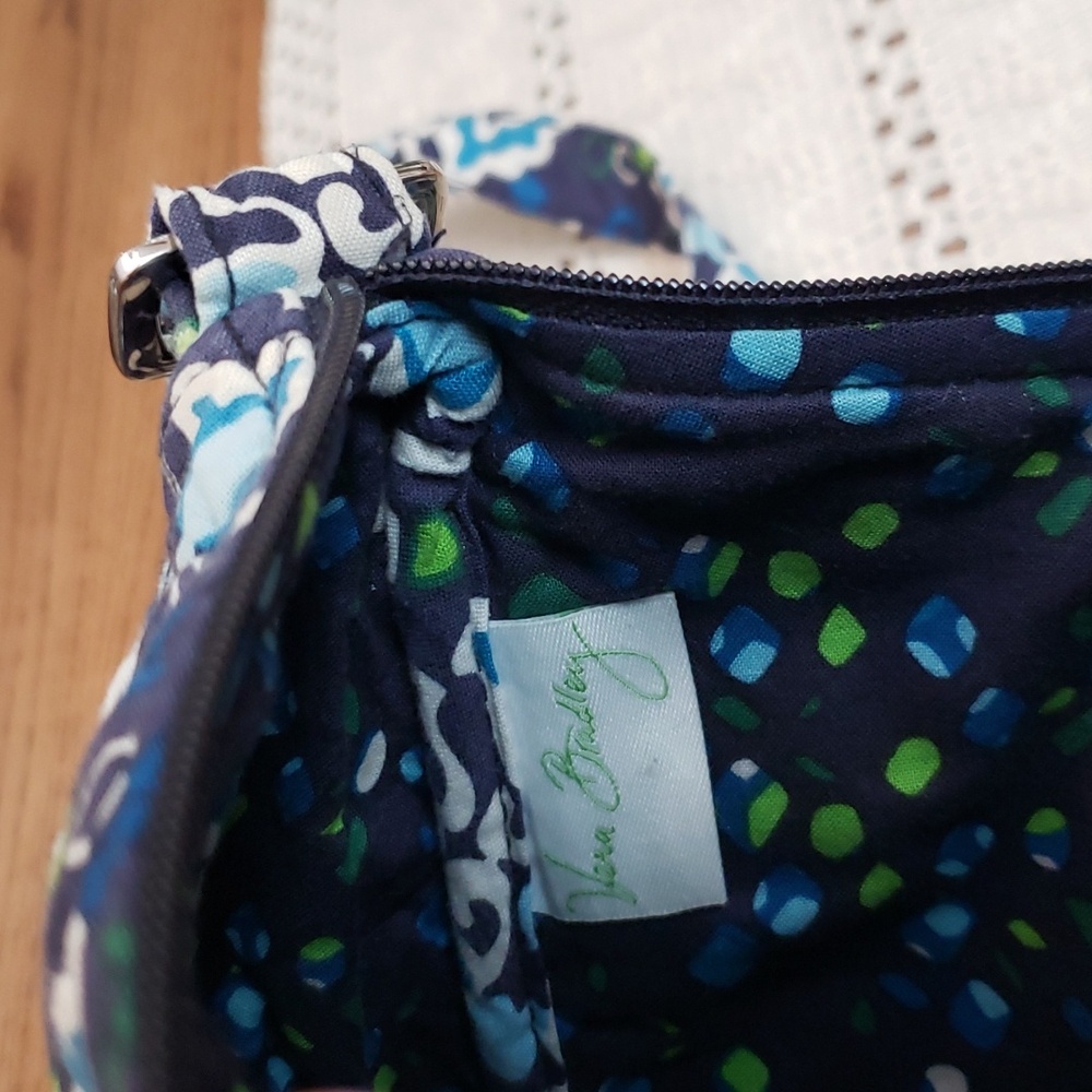 Vera Bradley Cross body in Blue Ink Pattern - Picture 9 of 9
